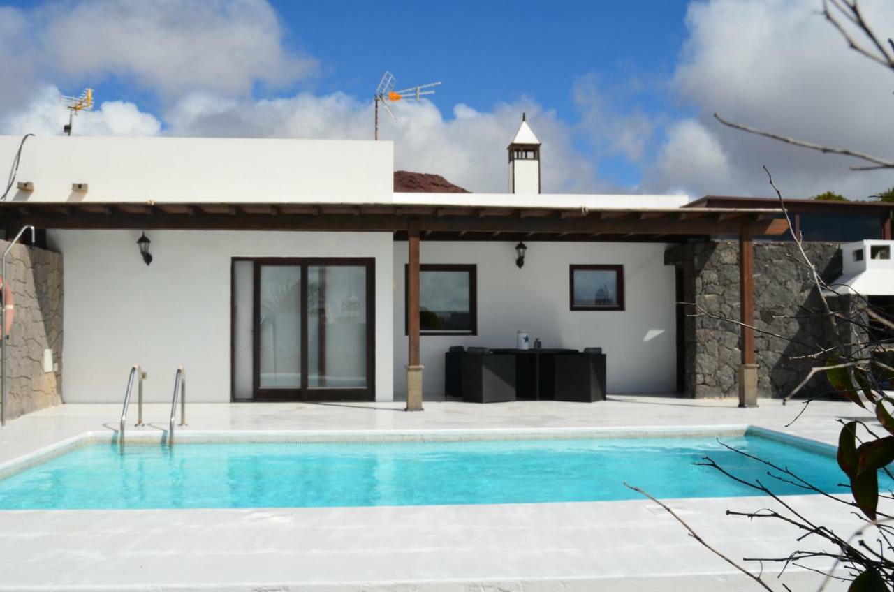 Villa Lola ปลายาบลังกา ภายนอก รูปภาพ